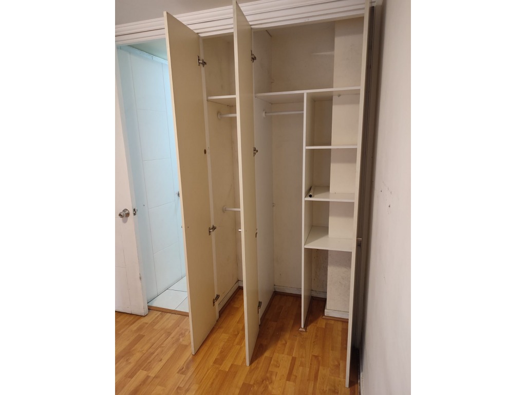 SE VENDE CENTRICO DEPTO EN AMUNATEGUI 2D Y2B CON EST.