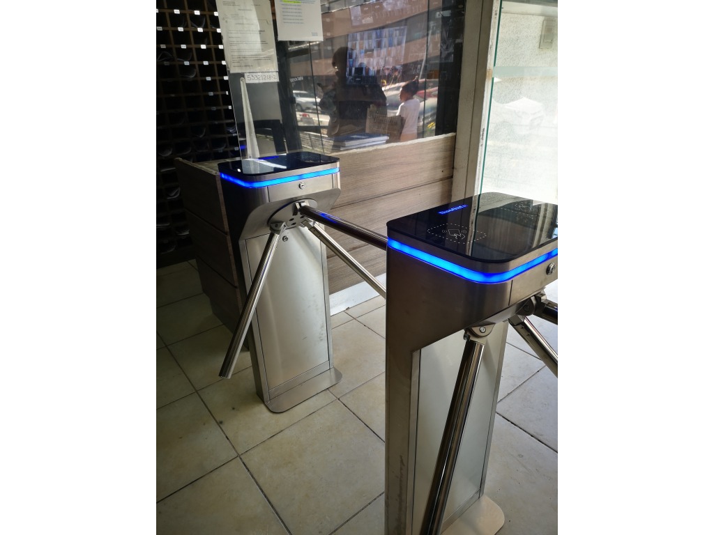 VENTA ZENTENO 1490 3D 1B 2E 2B OPORTUNIDAD DE INVERSION!!!