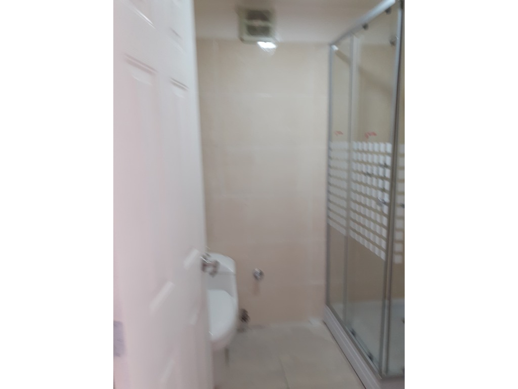 SE VENDE DEPTO CON EXCELENTE UBICACION DE 4D Y 1B EN CIA DE JESUS , SANTIAGO CENTRO