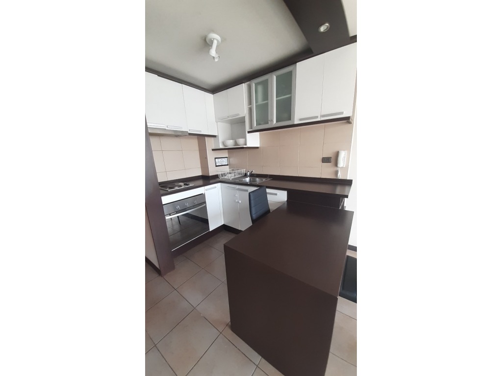 SE VENDE IMPECABLE DEPTO DE 1D Y 1B CON BODEGA EN SAN IGNACIO, SANTIAGO CENTRO