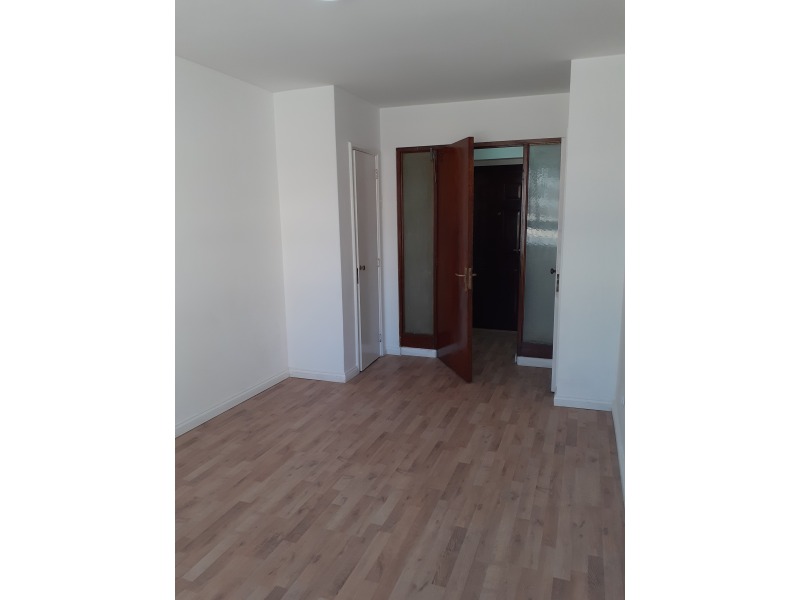 SE VENDE DEPTO CON EXCELENTE UBICACION DE 4D Y 1B EN CIA DE JESUS , SANTIAGO CENTRO